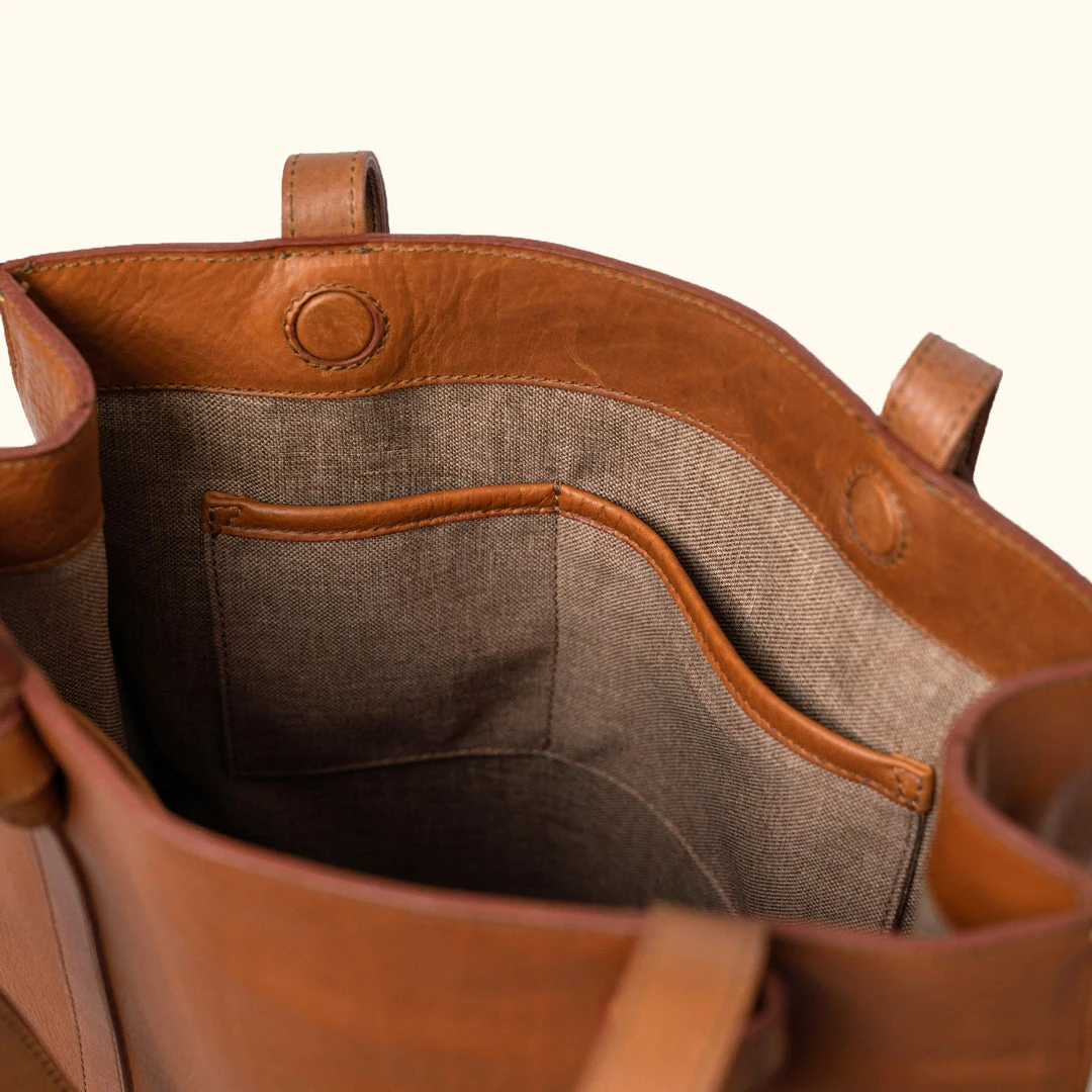 Buffalo Jackson Trading Co. Chelsea Leather Tote Bag | Honey Brown Buffalo Jackson Trading Co. Chelsea Leather Tote Bag | Honey Brown