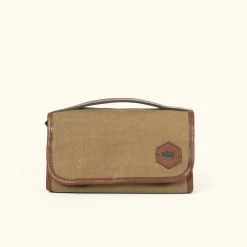 Buffalo Jackson Trading Co. Dakota Reserve Waxed Canvas Hanging Toiletry | Field Khaki New