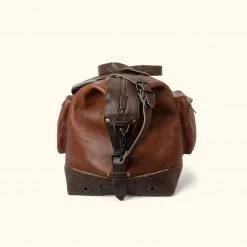 Buffalo Jackson Trading Co. Dakota Leather Oversized Travel Bag | Chestnut Brown W/ Dark Hazelnut Leather Duffle Bags