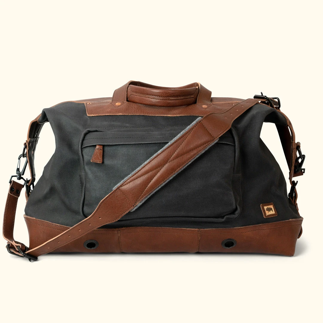 Buffalo Jackson Trading Co. Dakota Waxed Canvas Oversized Weekend Bag | Navy Charcoal W/ Dark Hazelnut Leather Leather Duffle Bags Buffalo Jackson Trading Co. Dakota Waxed Canvas Oversized Weekend Bag | Navy Charcoal W/ Dark Hazelnut Leather Leather Duffle Bags