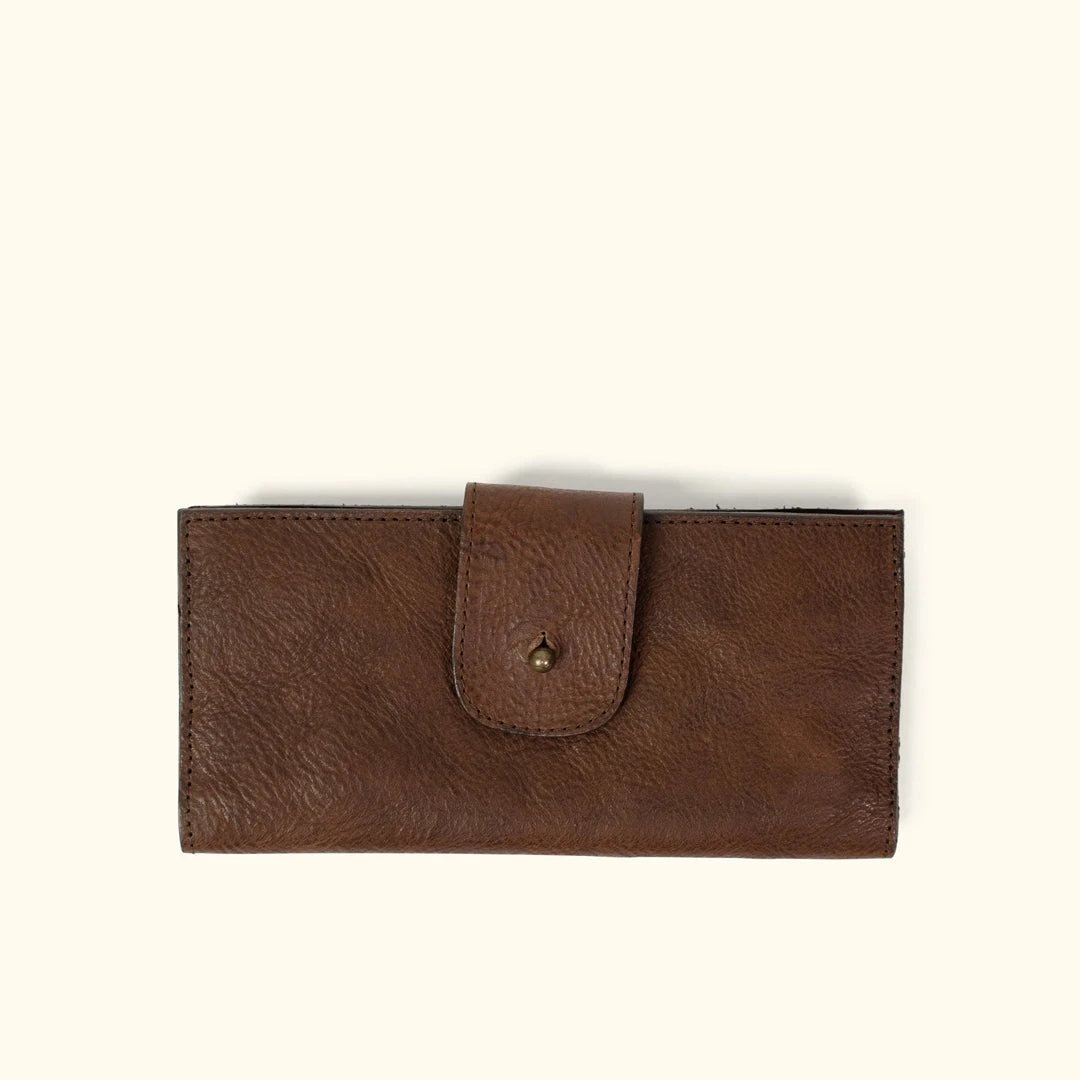 Buffalo Jackson Trading Co. Madison Leather Checkbook Wallet | Dark Hazelnut | 3 Buffalo Jackson Trading Co. Madison Leather Checkbook Wallet | Dark Hazelnut |