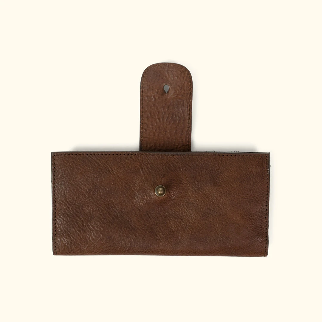 Buffalo Jackson Trading Co. Madison Leather Checkbook Wallet | Dark Hazelnut | 4 Buffalo Jackson Trading Co. Madison Leather Checkbook Wallet | Dark Hazelnut |