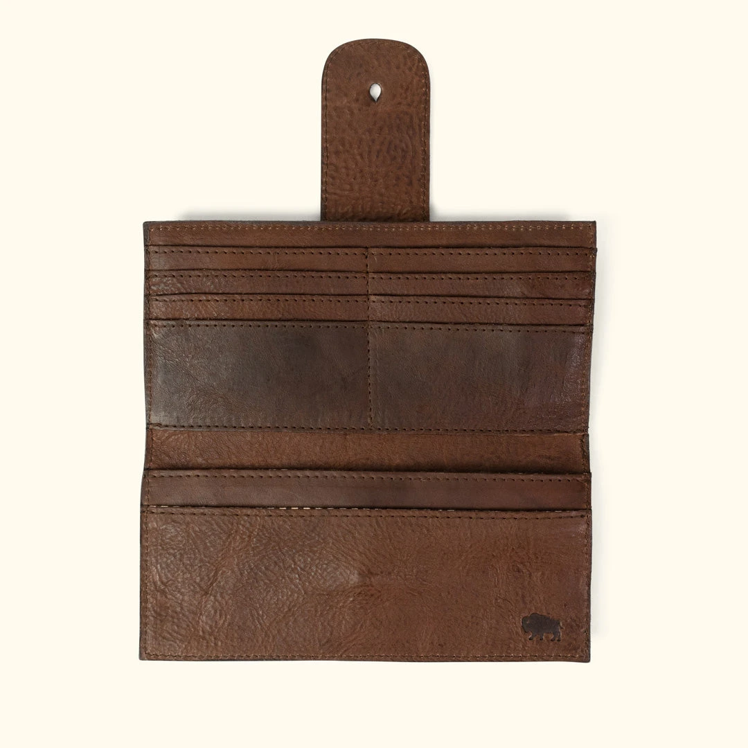 Buffalo Jackson Trading Co. Madison Leather Checkbook Wallet | Dark Hazelnut | 5 Buffalo Jackson Trading Co. Madison Leather Checkbook Wallet | Dark Hazelnut |