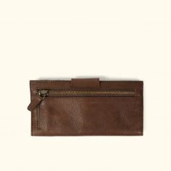 Buffalo Jackson Trading Co. Madison Leather Checkbook Wallet | Dark Hazelnut | 13 Buffalo Jackson Trading Co. Madison Leather Checkbook Wallet | Dark Hazelnut |