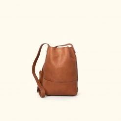 Buffalo Jackson Trading Co. Madison Leather Bucket Bag | Saddle Tan 5 Buffalo Jackson Trading Co. Madison Leather Bucket Bag | Saddle Tan