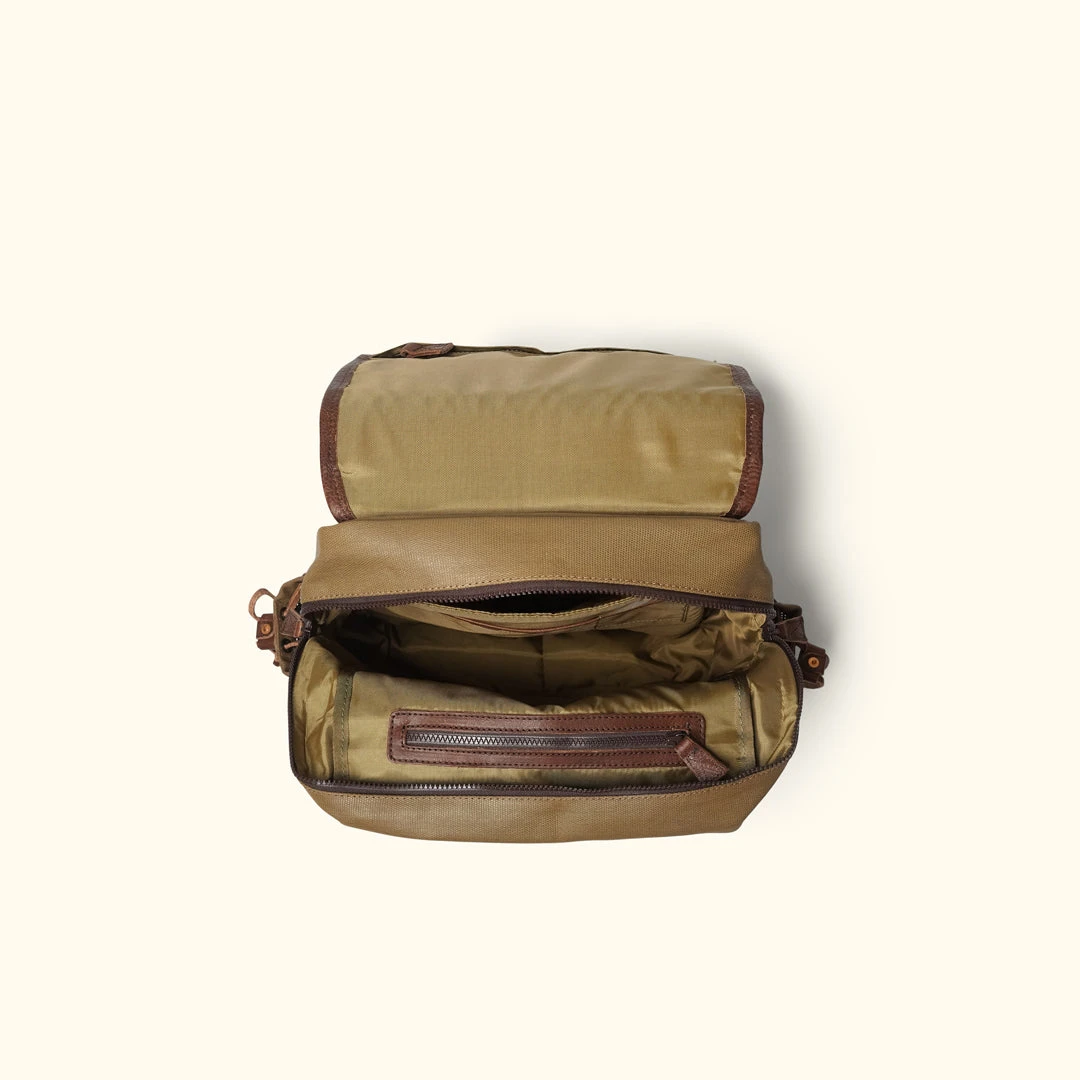 Buffalo Jackson Trading Co. Leather Backpacks Dakota Waxed Canvas Commuter Backpack | Field Khaki W/ Chestnut Brown Leather Buffalo Jackson Trading Co. Leather Backpacks Dakota Waxed Canvas Commuter Backpack | Field Khaki W/ Chestnut Brown Leather