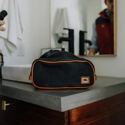 Buffalo Jackson Trading Co. Dakota Waxed Canvas Dopp Kit Toiletry Bag | Navy Charcoal W/ Saddle Tan Leather