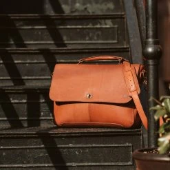 Buffalo Jackson Trading Co. Denver Leather Laptop Messenger Bag | Autumn Brown 21 Buffalo Jackson Trading Co. Denver Leather Laptop Messenger Bag | Autumn Brown
