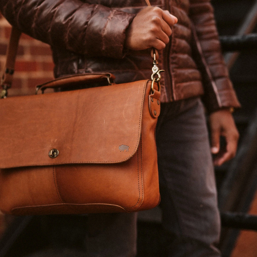 Buffalo Jackson Trading Co. Denver Leather Laptop Messenger Bag | Autumn Brown 9 Buffalo Jackson Trading Co. Denver Leather Laptop Messenger Bag | Autumn Brown