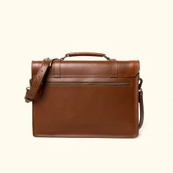 Buffalo Jackson Trading Co. Jefferson Messenger Bag | Elderwood 16 Buffalo Jackson Trading Co. Jefferson Messenger Bag | Elderwood