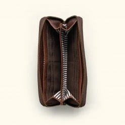 Buffalo Jackson Trading Co. Madison Leather Wristlet Wallet | Dark Hazelnut 10 Buffalo Jackson Trading Co. Madison Leather Wristlet Wallet | Dark Hazelnut