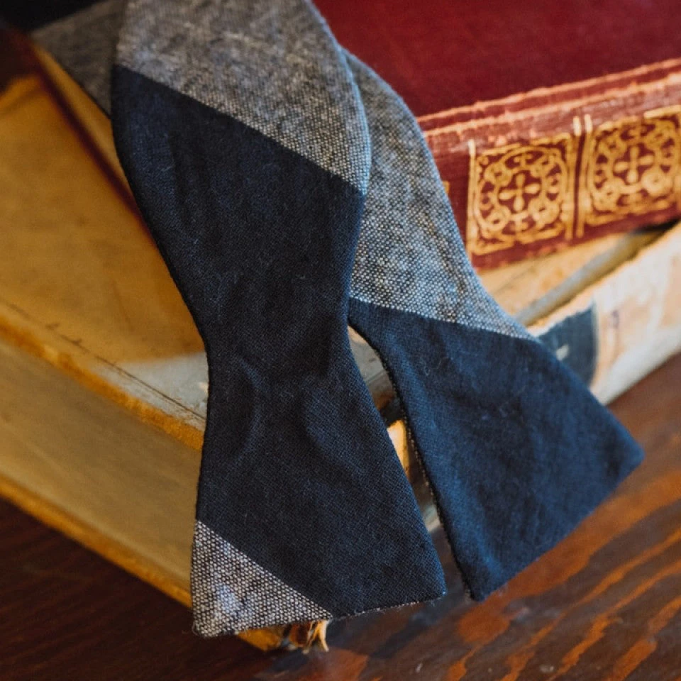 Buffalo Jackson Trading Co. Apparel Heathered Stripe Cotton Bow Tie | Charcoal Buffalo Jackson Trading Co. Apparel Heathered Stripe Cotton Bow Tie | Charcoal