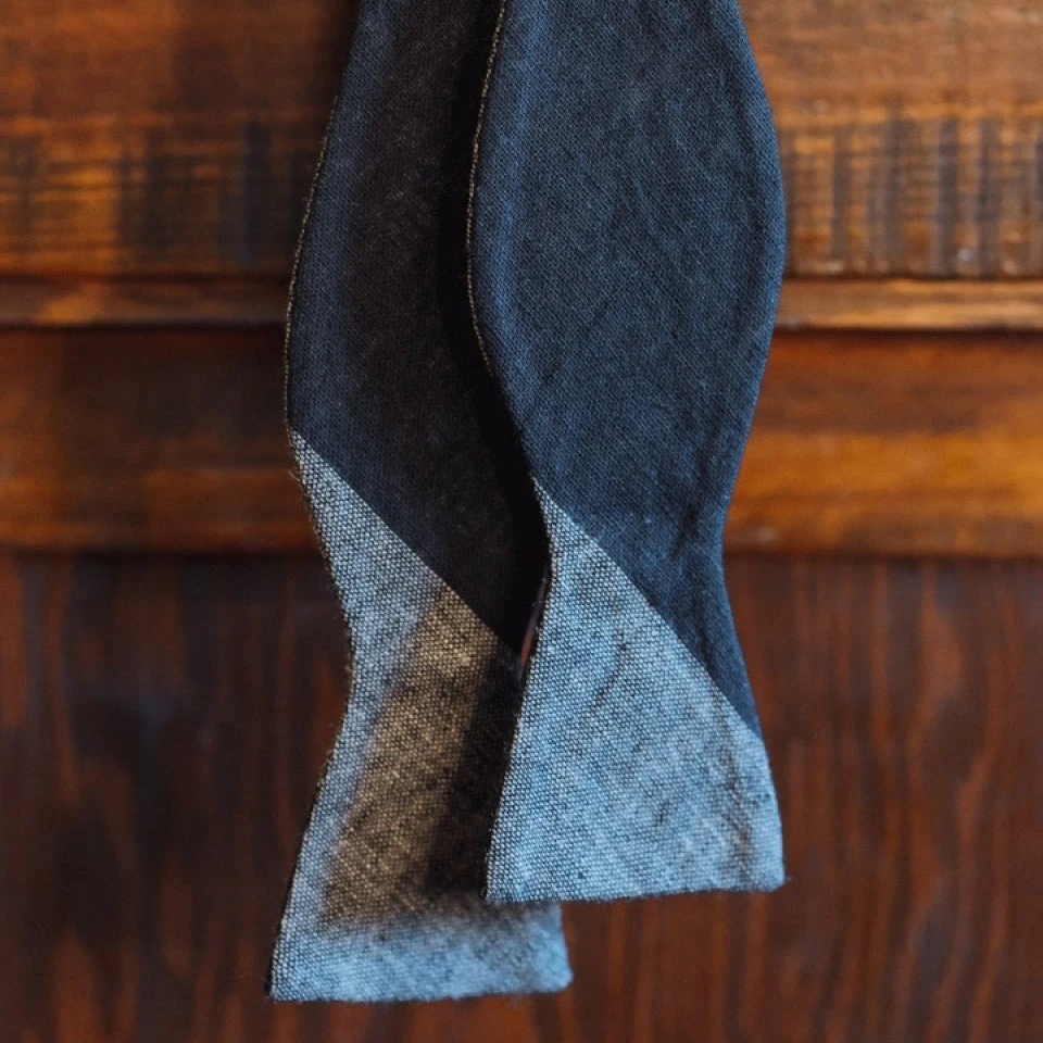 Buffalo Jackson Trading Co. Apparel Heathered Stripe Cotton Bow Tie | Charcoal Buffalo Jackson Trading Co. Apparel Heathered Stripe Cotton Bow Tie | Charcoal