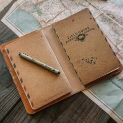 Buffalo Jackson Trading Co. Tech & Organization Dakota Leather Journal Cover & IPad Mini Case | Saddle Tan 15 Buffalo Jackson Trading Co. Tech & Organization Dakota Leather Journal Cover & IPad Mini Case | Saddle Tan