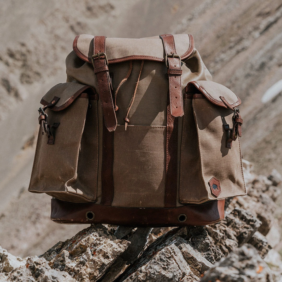 Buffalo Jackson Trading Co. Dakota Reserve Waxed Canvas Rucksack | Field Khaki New 12 Buffalo Jackson Trading Co. Dakota Reserve Waxed Canvas Rucksack | Field Khaki New