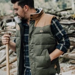 Buffalo Jackson Trading Co. Jackson Vest W/ Sherpa Collar | Pine & Lumber