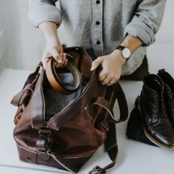 Buffalo Jackson Trading Co. Dakota Leather Weekend Bag | Chestnut Brown W/ Dark Hazelnut 13 Buffalo Jackson Trading Co. Dakota Leather Weekend Bag | Chestnut Brown W/ Dark Hazelnut