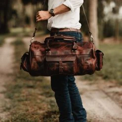 Buffalo Jackson Trading Co. Roosevelt Buffalo Leather Duffle Bag | Dark Oak