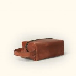 Buffalo Jackson Trading Co. Roosevelt Buffalo Leather Dopp Kit | Amber Brown Dopp Kits & Toiletry Kits