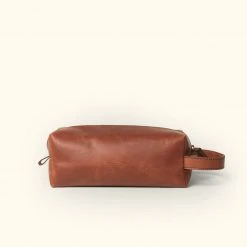 Buffalo Jackson Trading Co. Roosevelt Buffalo Leather Dopp Kit | Amber Brown Dopp Kits & Toiletry Kits