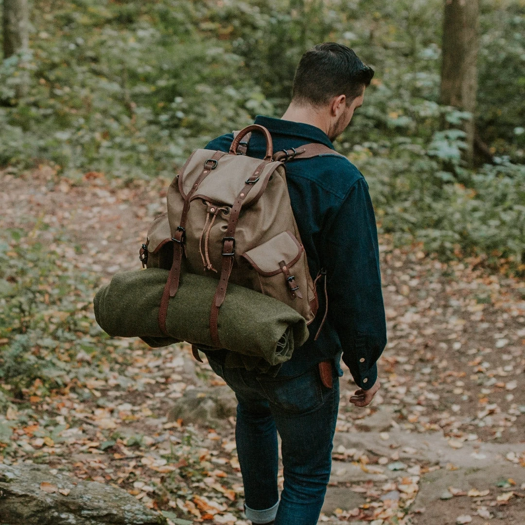 Buffalo Jackson Trading Co. Leather Travel Bags Dakota Waxed Canvas Rucksack | Field Khaki W/ Chestnut Brown Leather Buffalo Jackson Trading Co. Leather Travel Bags Dakota Waxed Canvas Rucksack | Field Khaki W/ Chestnut Brown Leather