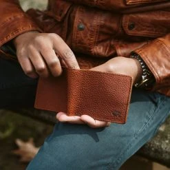 Buffalo Jackson Trading Co. Ryder Reserve Bison Leather Billfold Wallet | Brown 6 Buffalo Jackson Trading Co. Ryder Reserve Bison Leather Billfold Wallet | Brown