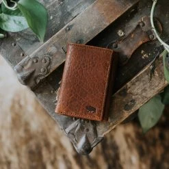 Buffalo Jackson Trading Co. Ryder Reserve Bison Leather Trifold Wallet | Brown 5 Buffalo Jackson Trading Co. Ryder Reserve Bison Leather Trifold Wallet | Brown