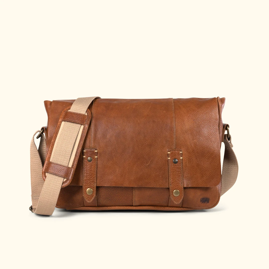 Buffalo Jackson Trading Co. Leather Messenger Bags Walker Leather Messenger Bag | Rustic Tan Buffalo Jackson Trading Co. Leather Messenger Bags Walker Leather Messenger Bag | Rustic Tan