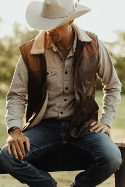 Buffalo Jackson Trading Co. Leather Jackets Jackson Leather Sherpa Vest | Tan & Brown