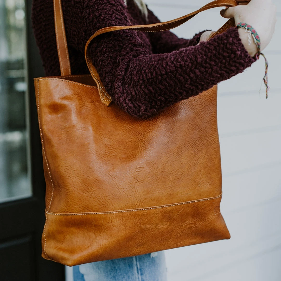 Buffalo Jackson Trading Co. Madison Leather Tote Bag | Saddle Tan Leather Totes Buffalo Jackson Trading Co. Madison Leather Tote Bag | Saddle Tan Leather Totes